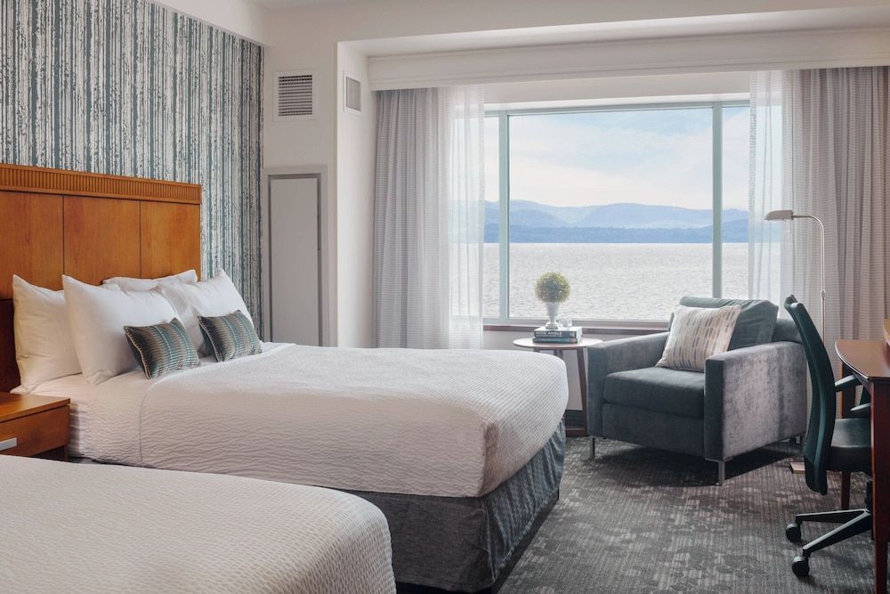 Room, 2 Queen Beds, Non Smoking