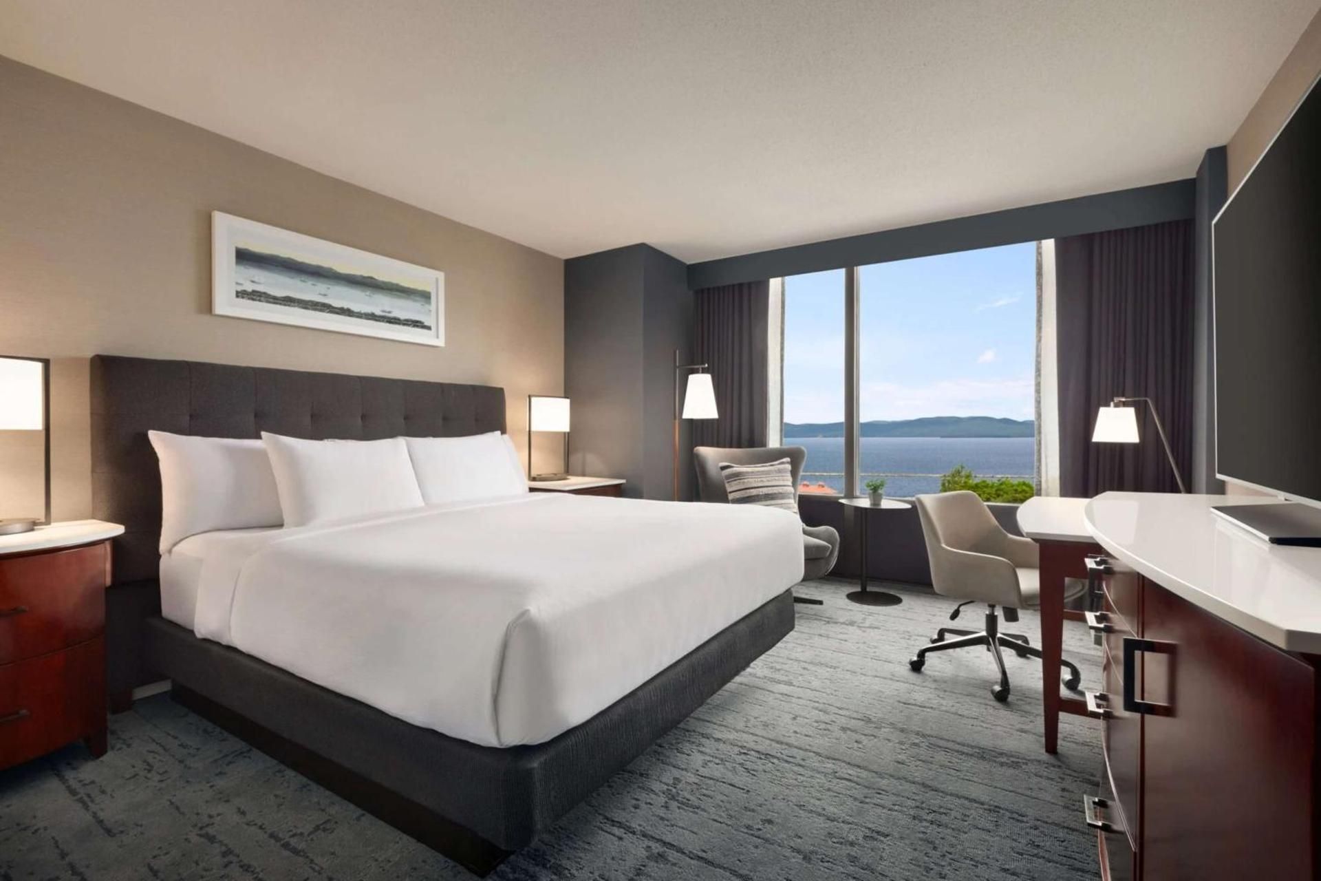 King Room with Partial Lake View