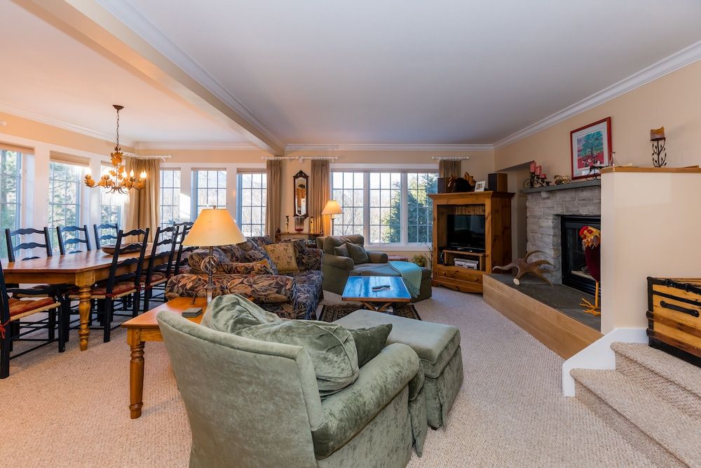 Topnotch Resort Standard Room (Resort Home 710B) 4