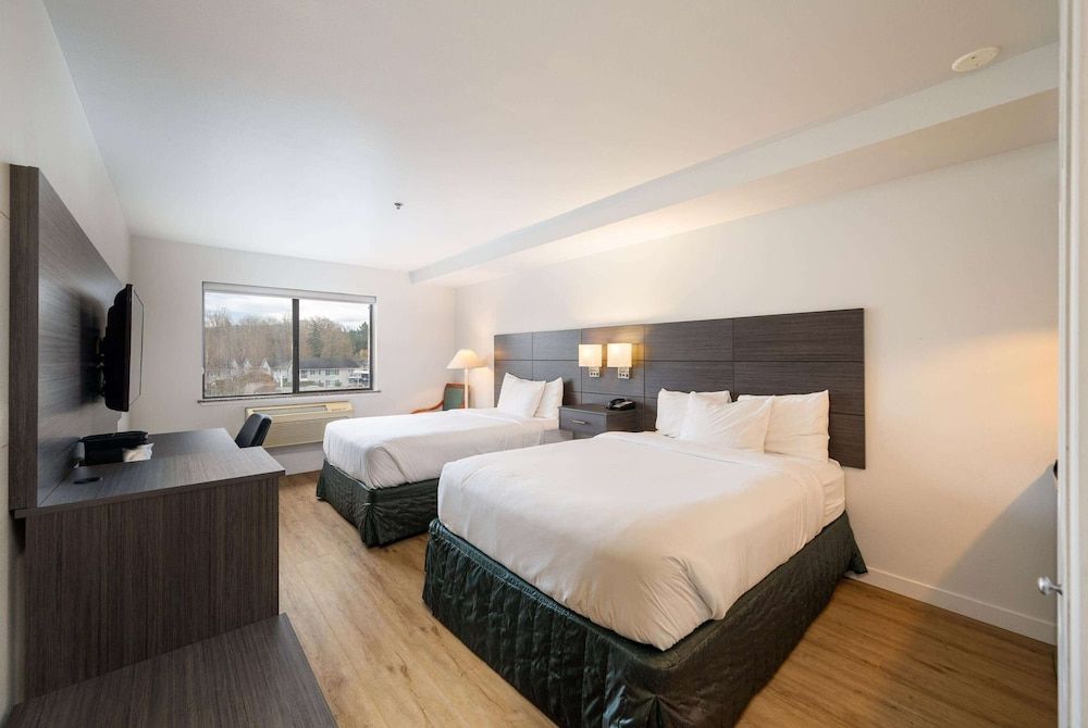 Standard Room, 2 Queen Beds, Accessible, Non Smoking