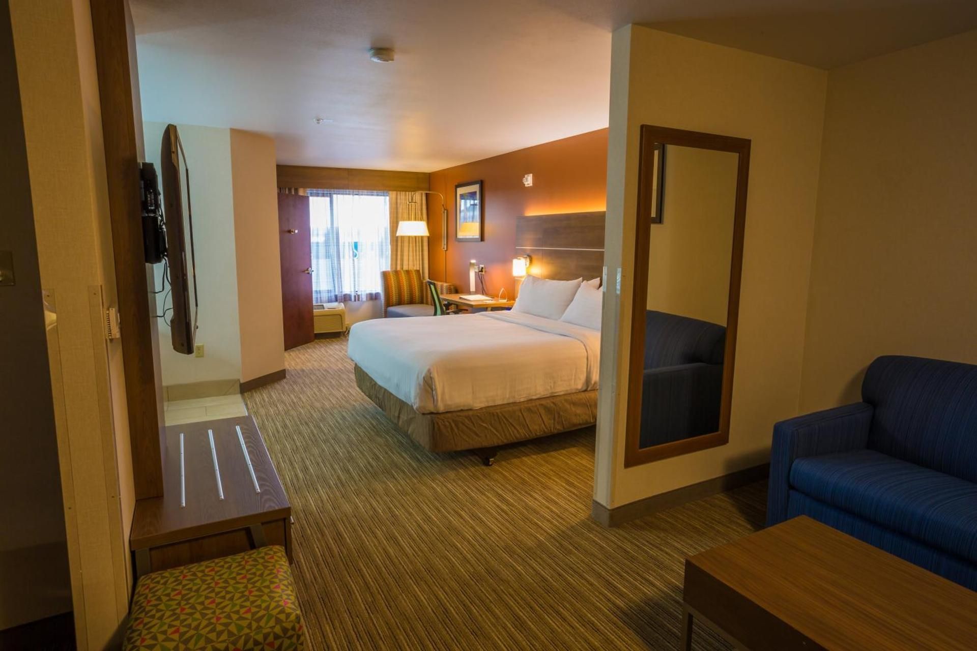 One King Suite