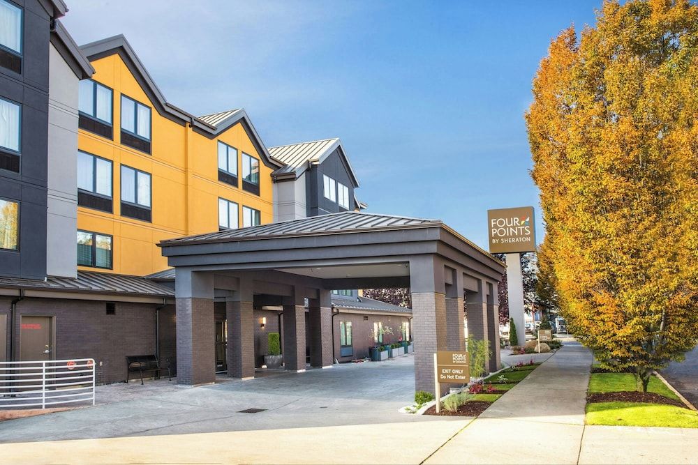 undefined Four Points by Sheraton Downtown Seattle Center