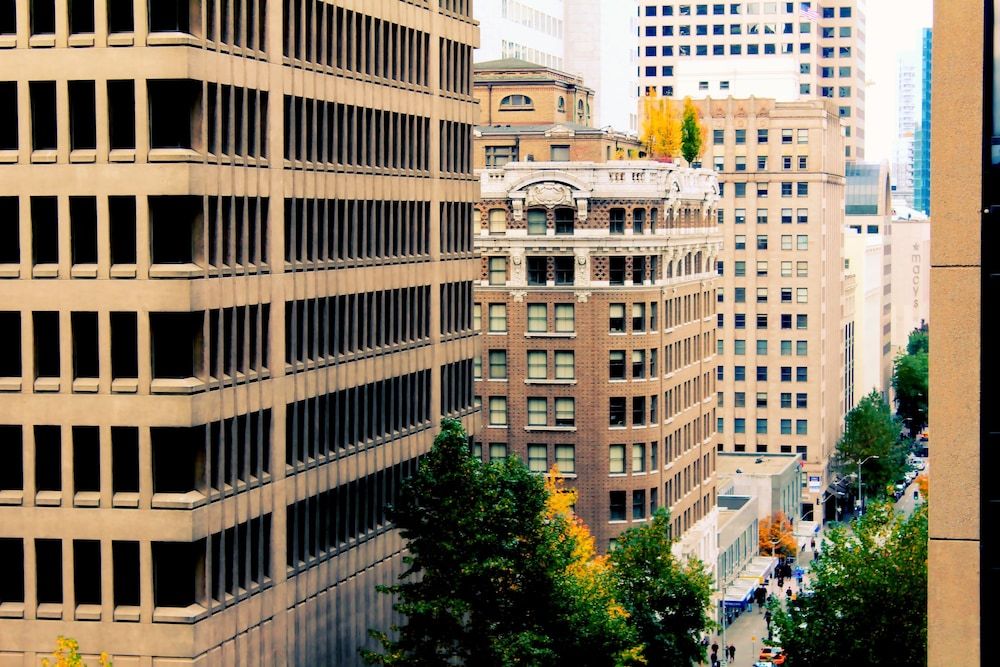 undefined Executive Hotel Pacific 7