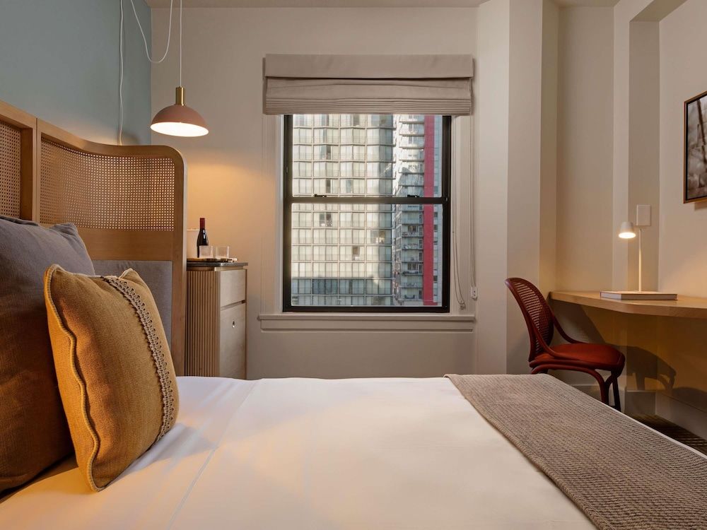 Ändra Hotel Seattle - MGallery Collection Classic Room, 1 Queen Bed 4
