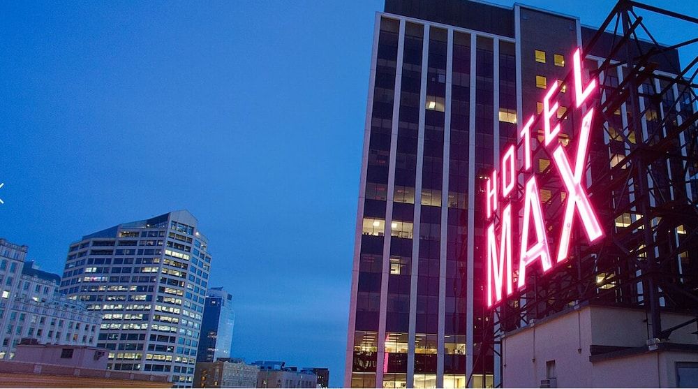 undefined Hotel Max 6