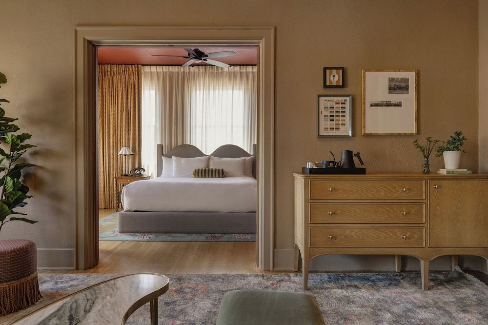 undefined MarQueen Hotel 4