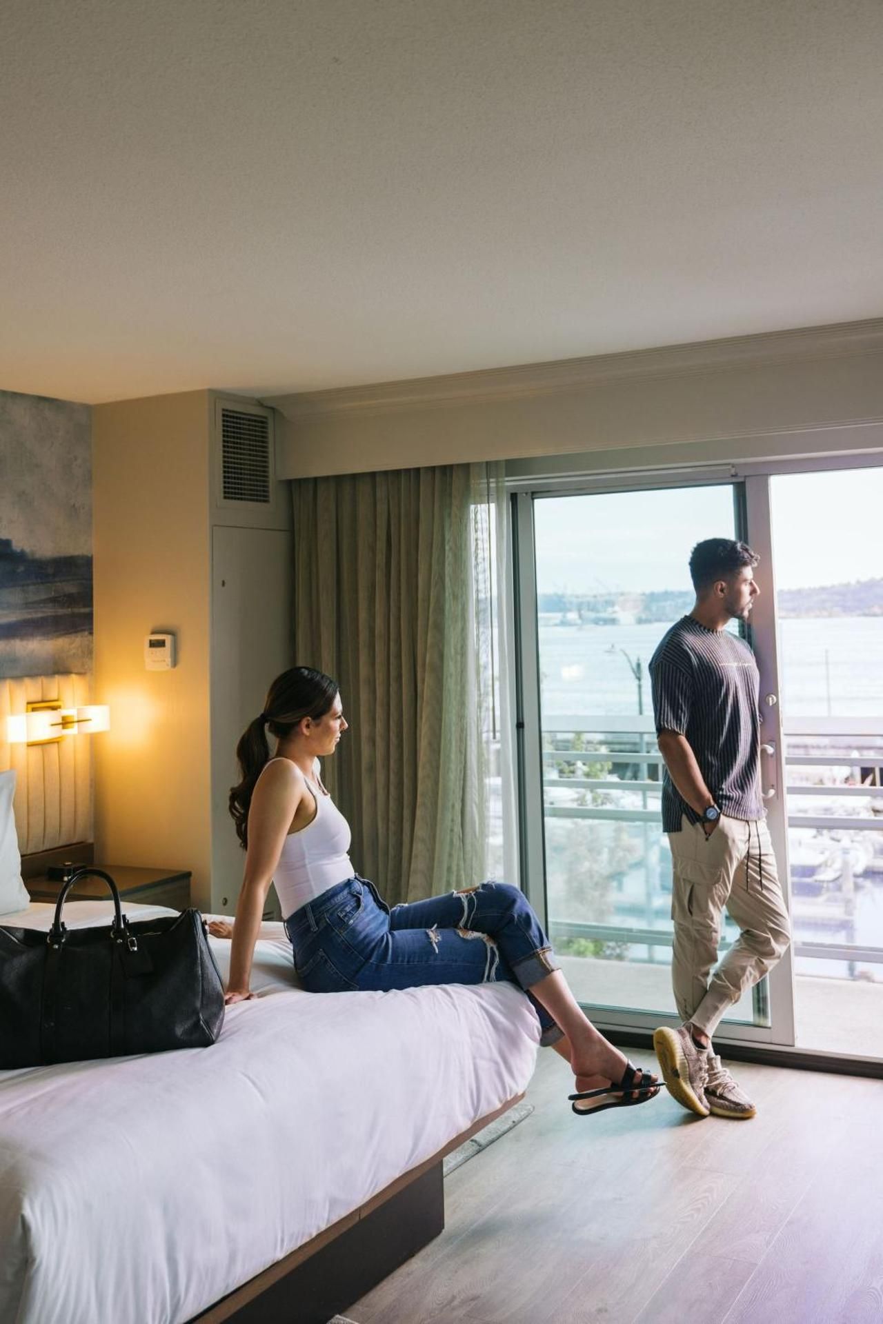 King Room with Tub - Mobility Accessible