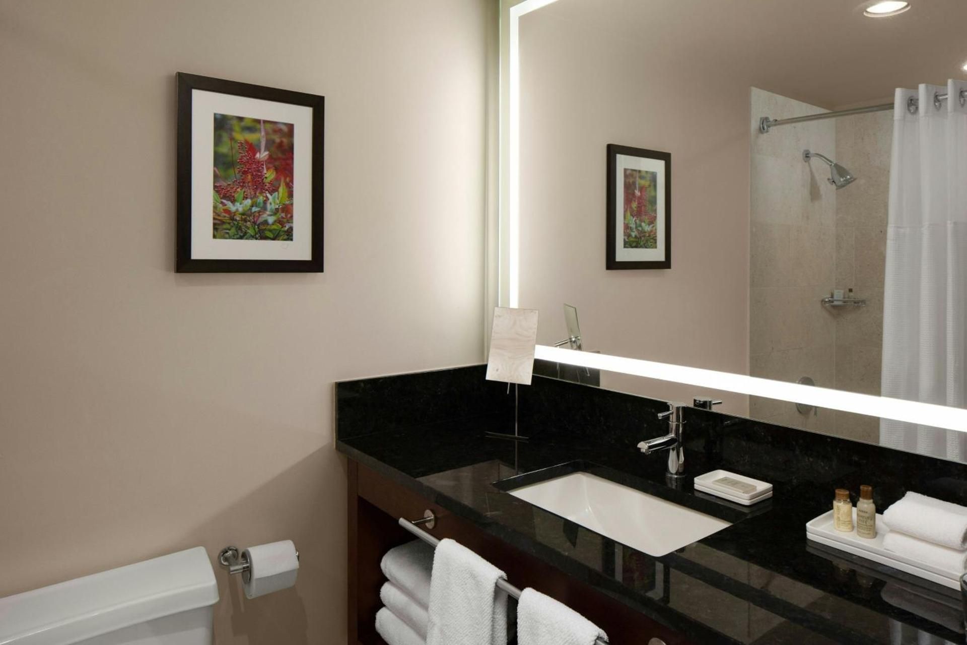 undefined Renaissance Seattle Hotel 7