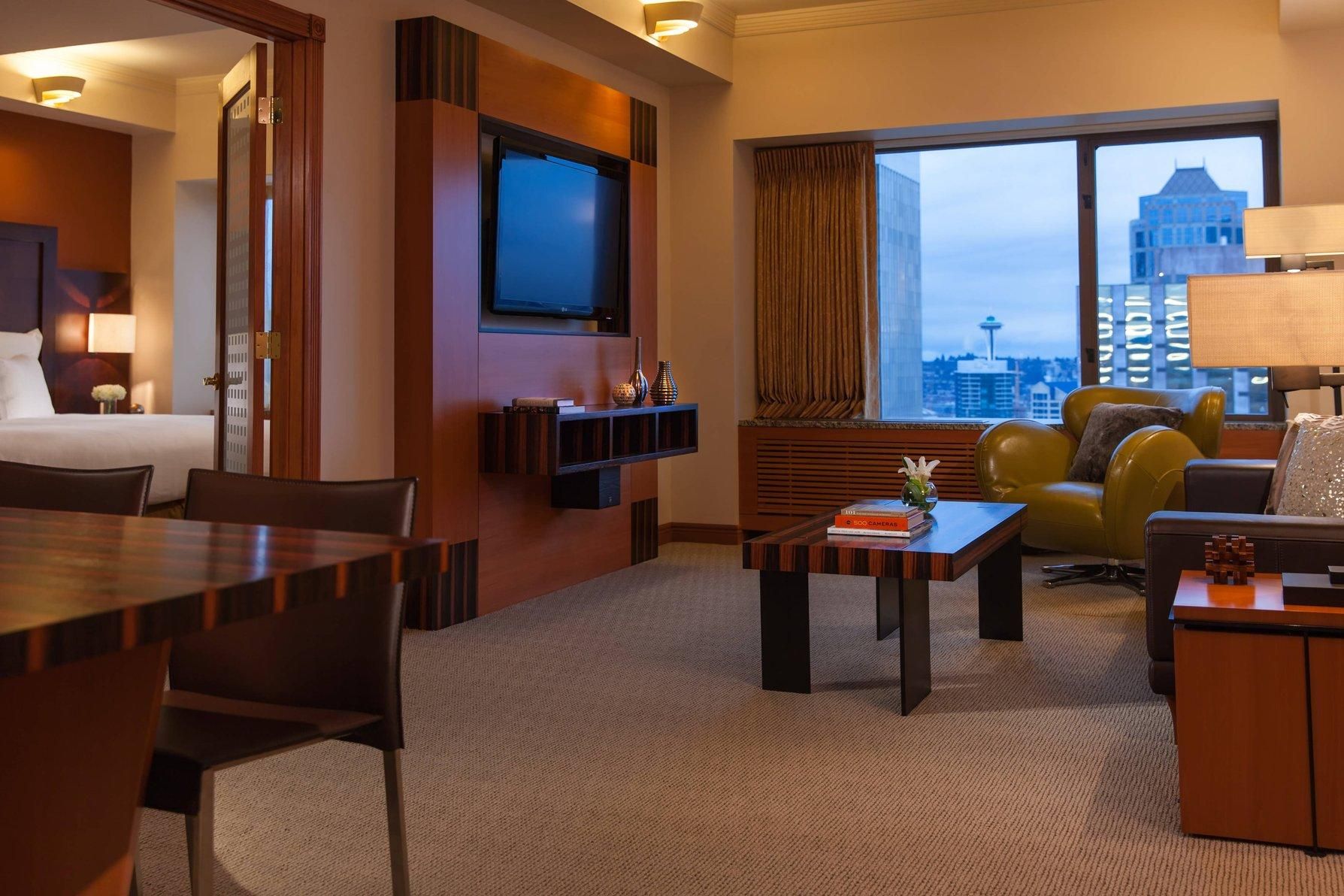 1 Bedroom Suite, 1 King