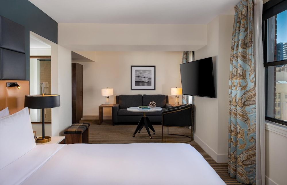 undefined Hotel Theodore Seattle Downtown, Tapestry by Hilton 9
