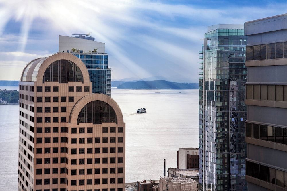 undefined Sheraton Grand Seattle 7