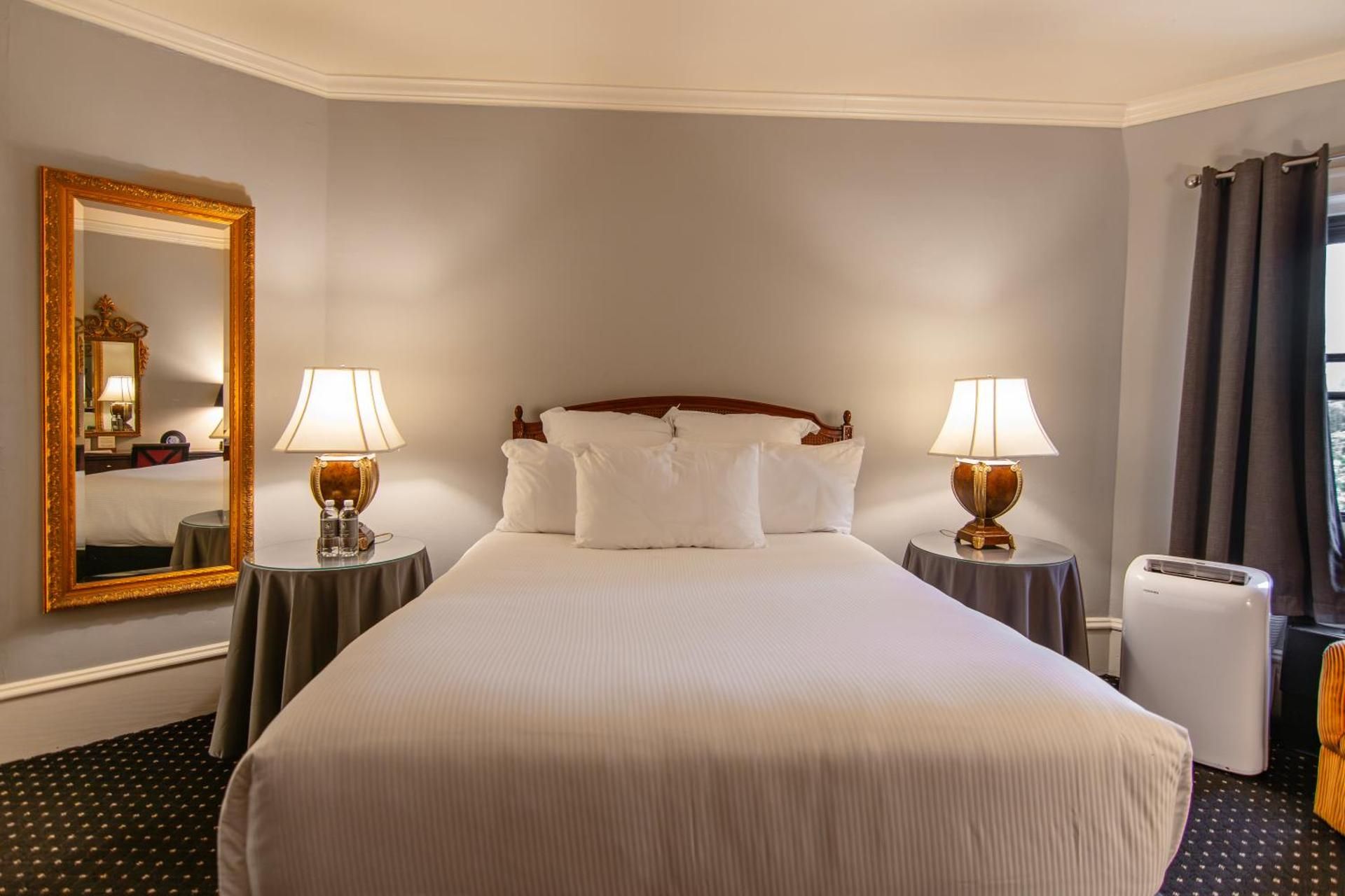 undefined Hotel Sorrento 8