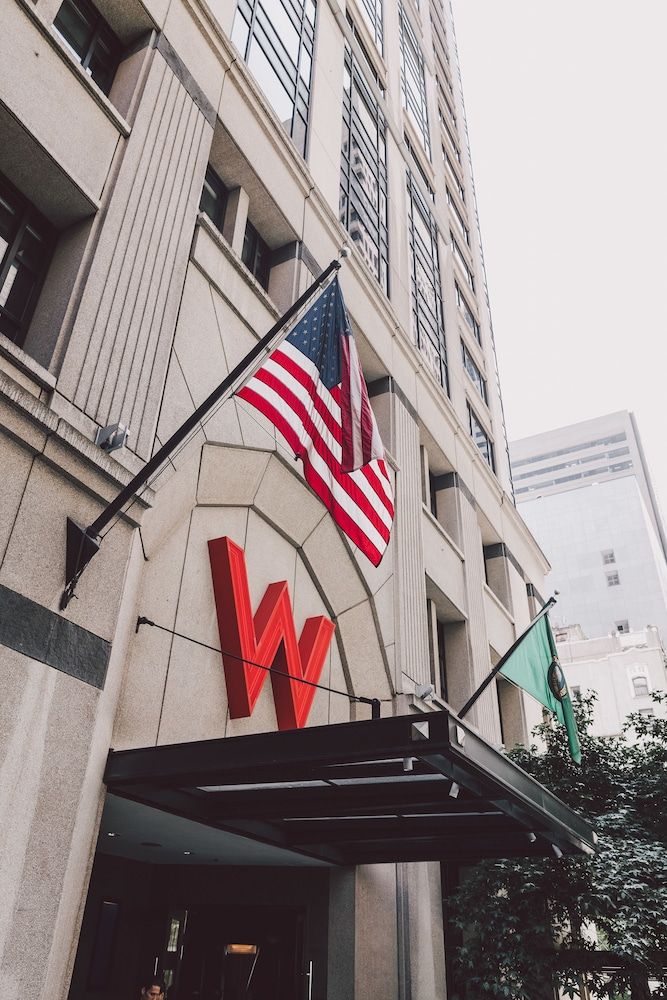 undefined W Seattle 7