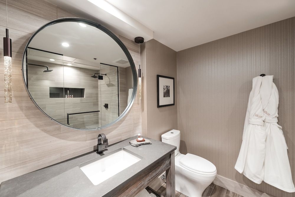 Salish Lodge & Spa Classic Room, 1 King Bed