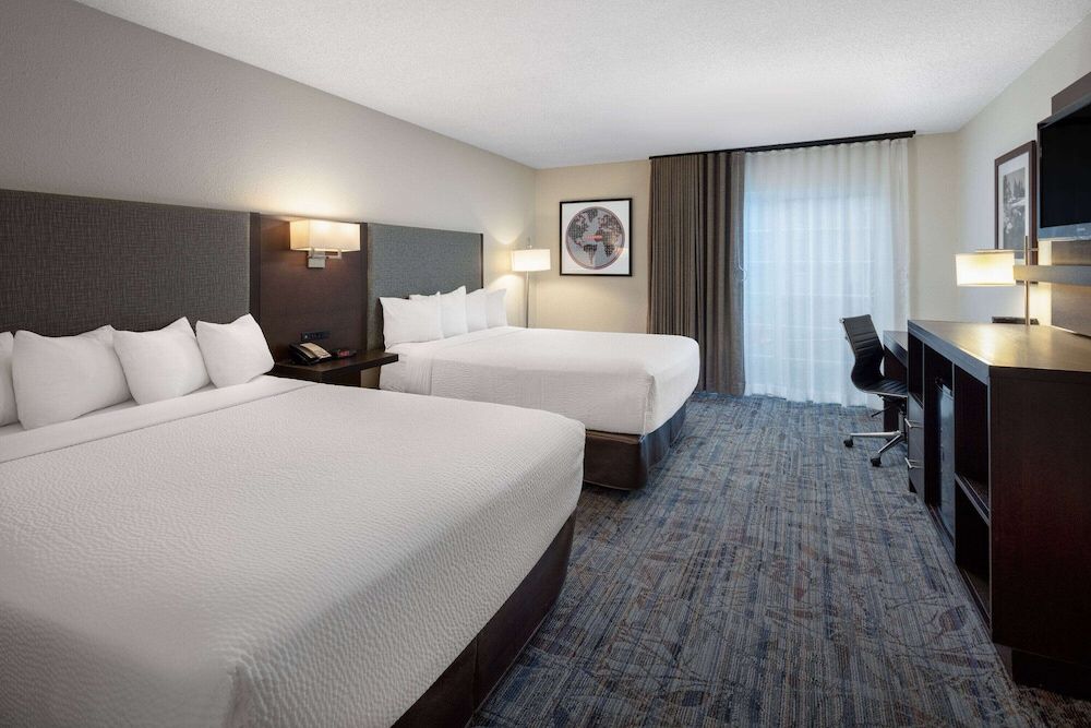 Room, 2 Queen Beds, Accessible, Non Smoking (Mobility Accessible)