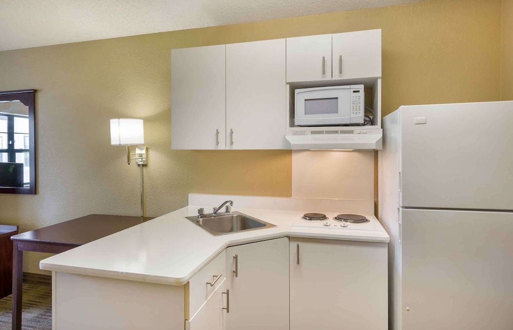 Extended Stay America Suites Tacoma South Studio, 1 Queen Bed, Non Smoking 6
