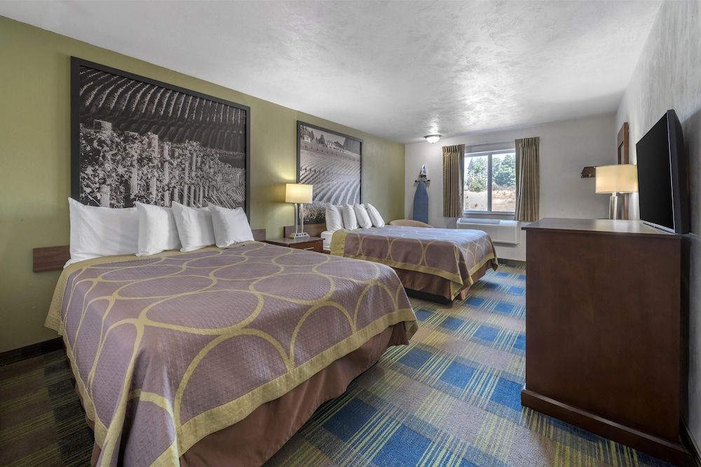 Standard Room, 2 Queen Beds, Non Smoking, Refrigerator & Microwave