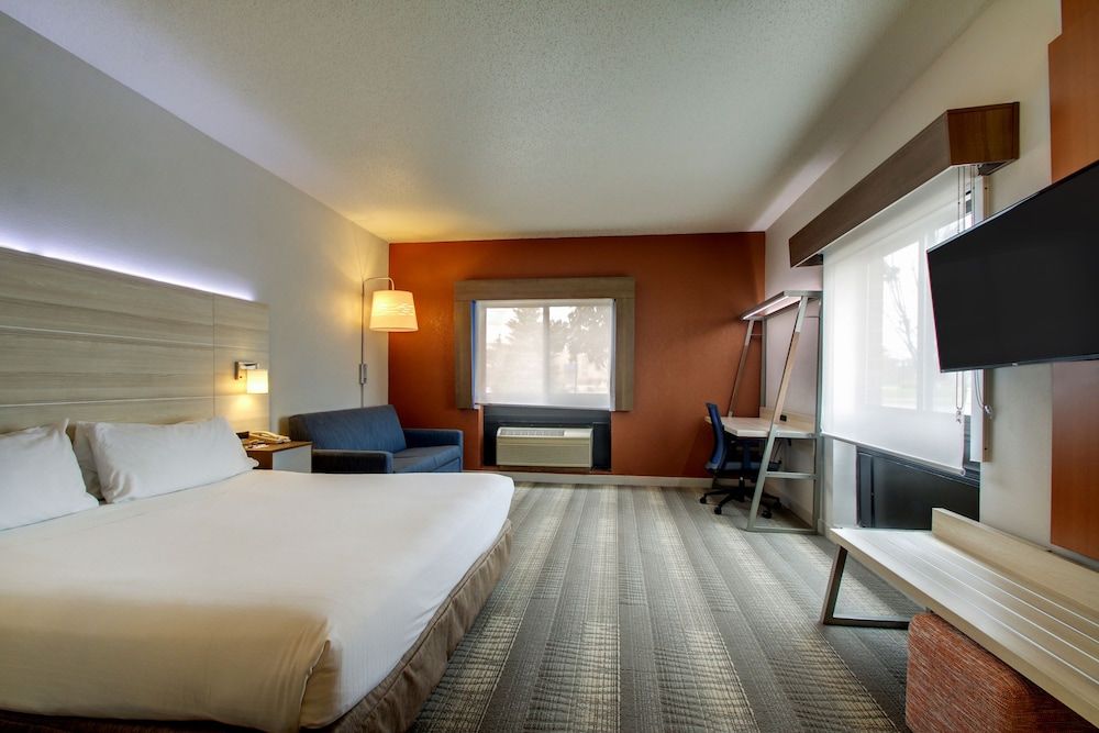 Suite, 1 King Bed