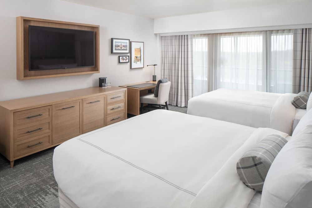 Deluxe Room, 2 Queen Beds