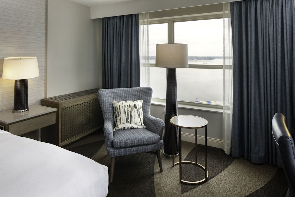 Room, 1 King Bed, Jetted Tub