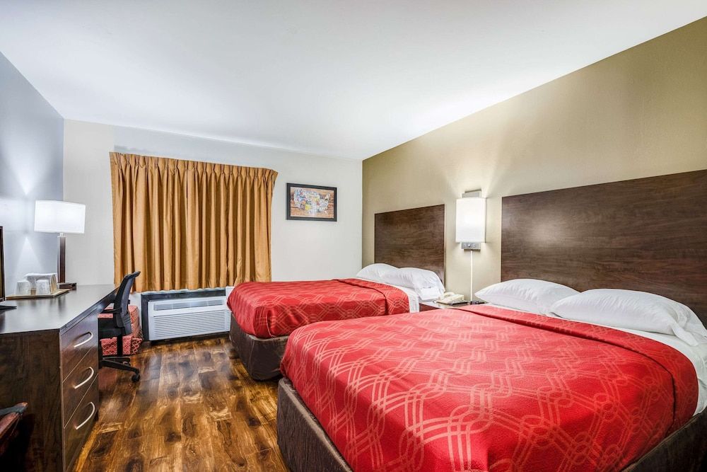 Standard Room, 2 Double Beds, Non Smoking