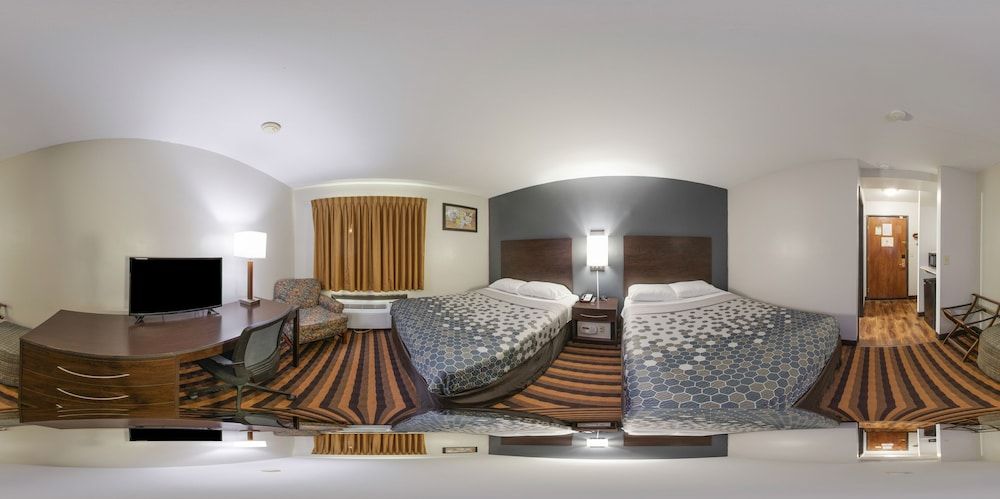 Room, 2 Queen Beds, Non Smoking (Efficiency)