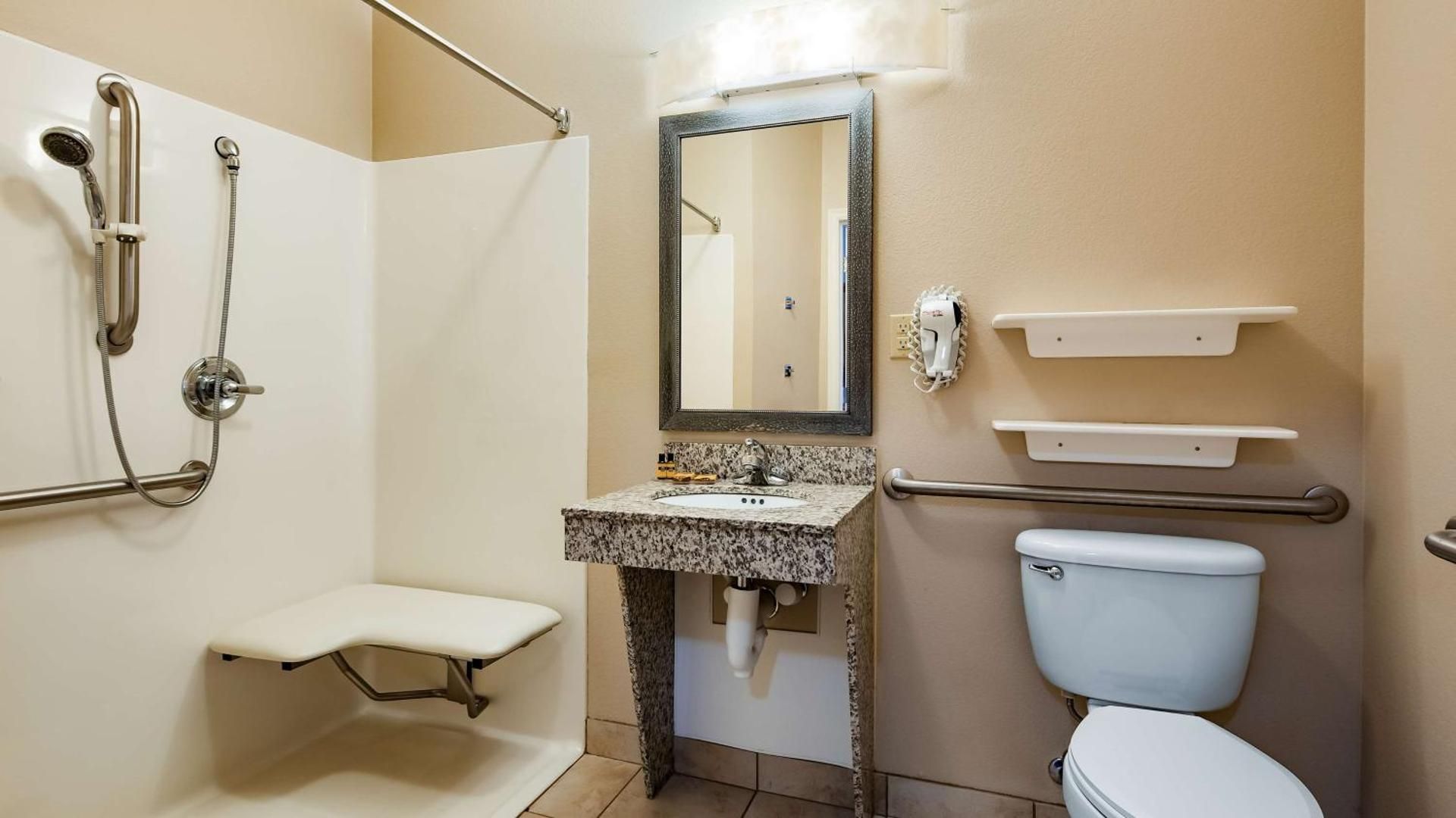 accessible - 2 queen, mobility accessible, communication assistance, roll in shower, kitchenette, no