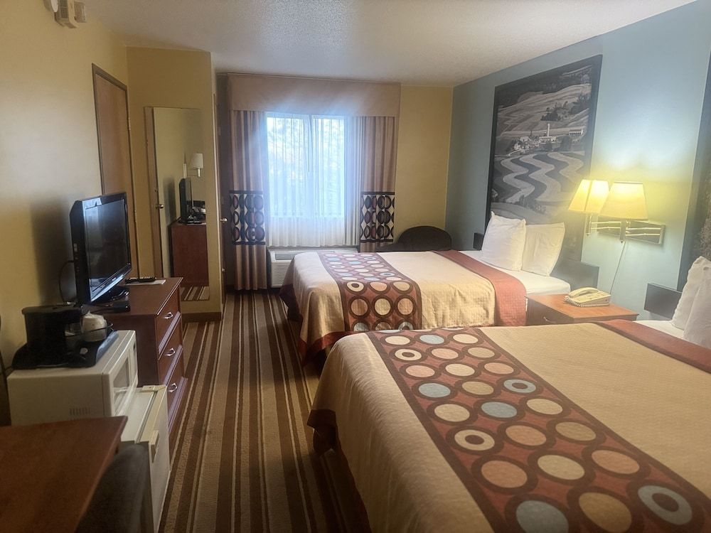 Room, 2 Queen Beds, Non Smoking