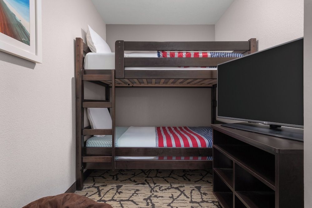 Suite, 2 Bedrooms