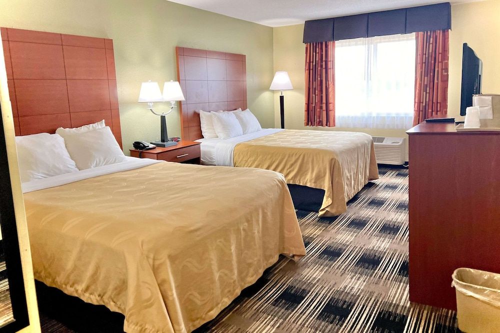 Standard Room, 2 Queen Beds, Non Smoking