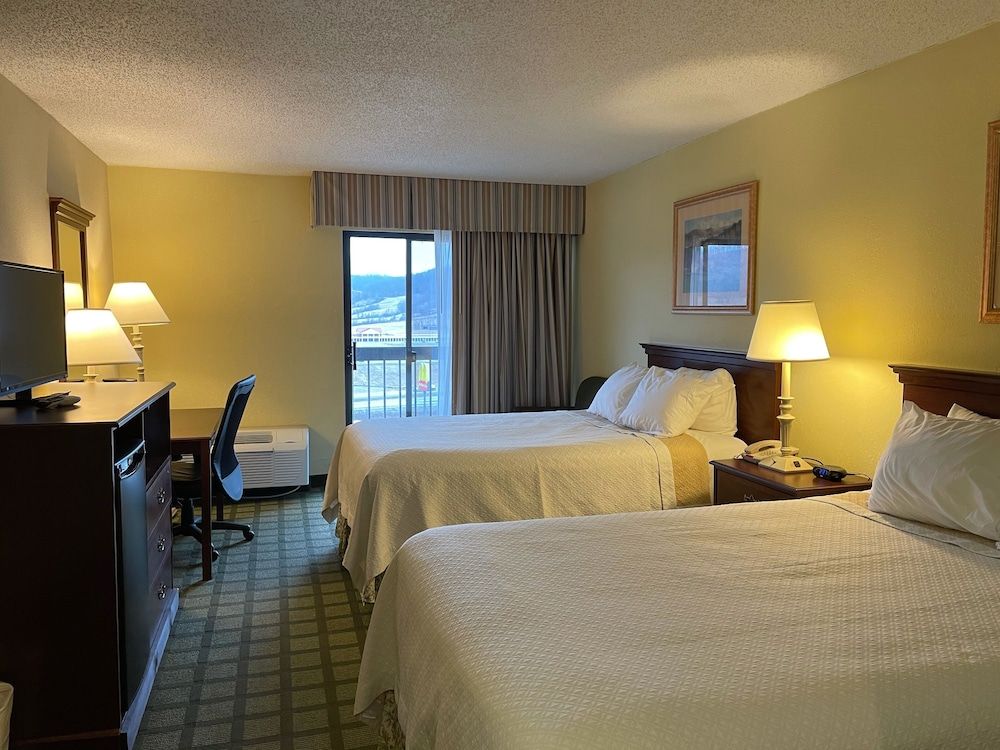 Room, 2 Queen Beds, Non Smoking (South Tower)