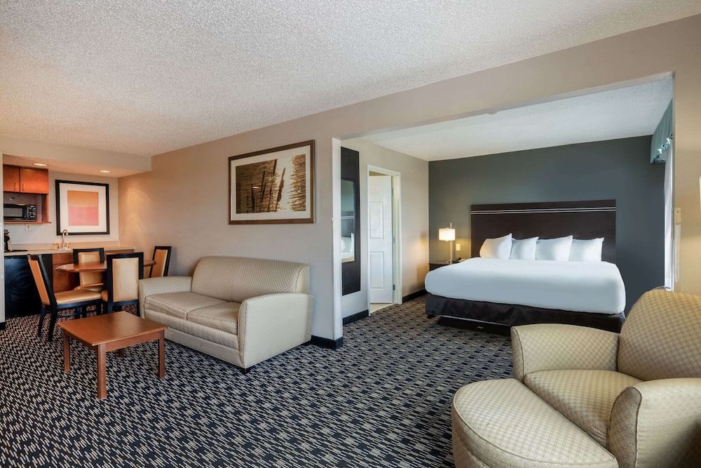 Executive Suite, 1 King Bed