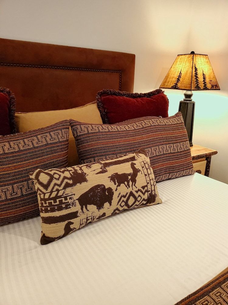 Cottage Suite 50