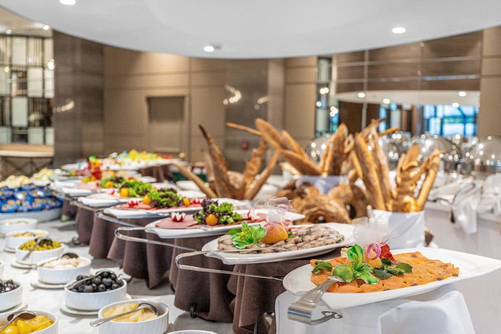 undefined AZIMUT Grand Hotel Tashkent 10