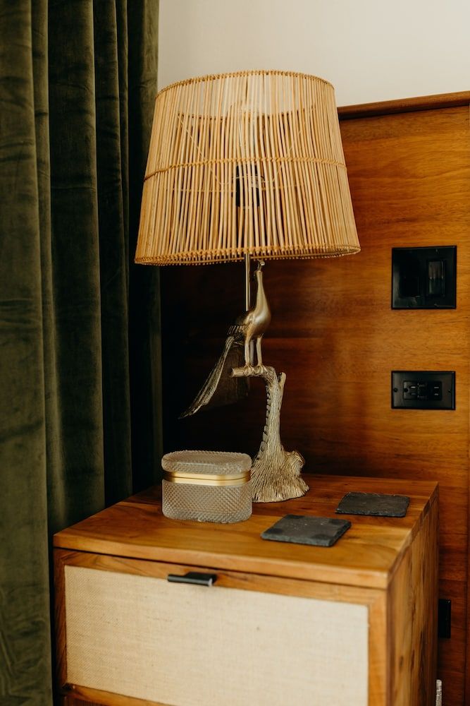 King Christian Hotel Deluxe Room, 2 Queen Beds, Balcony, Ocean View 9