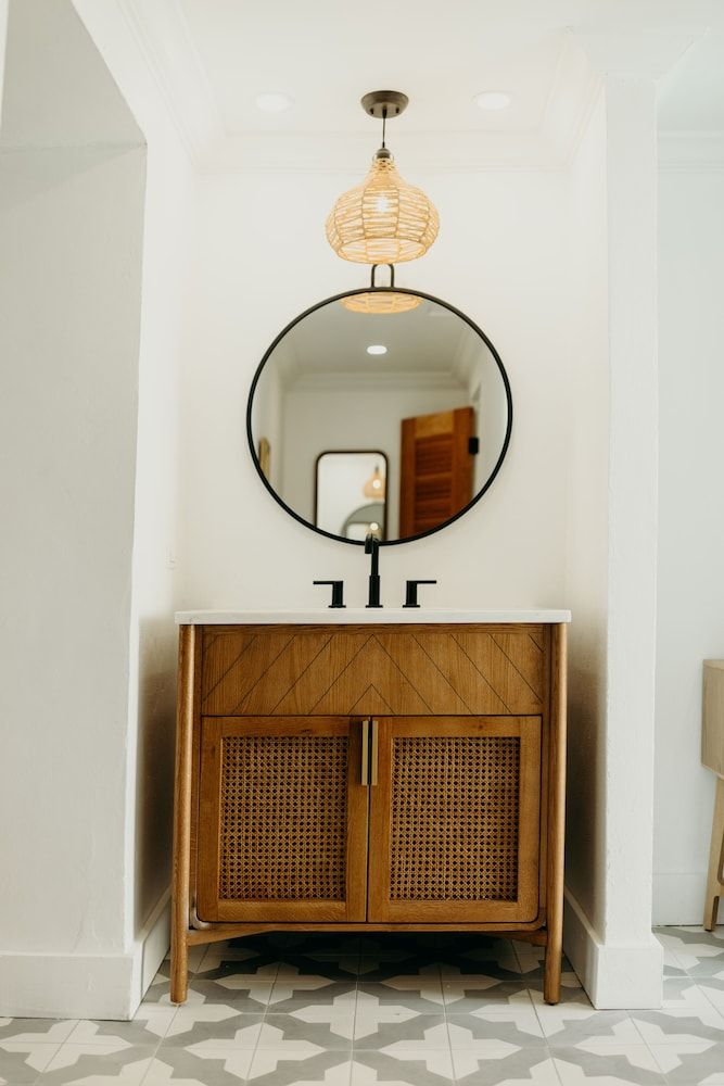 King Christian Hotel Deluxe Room, 2 Queen Beds, Balcony, Ocean View 8