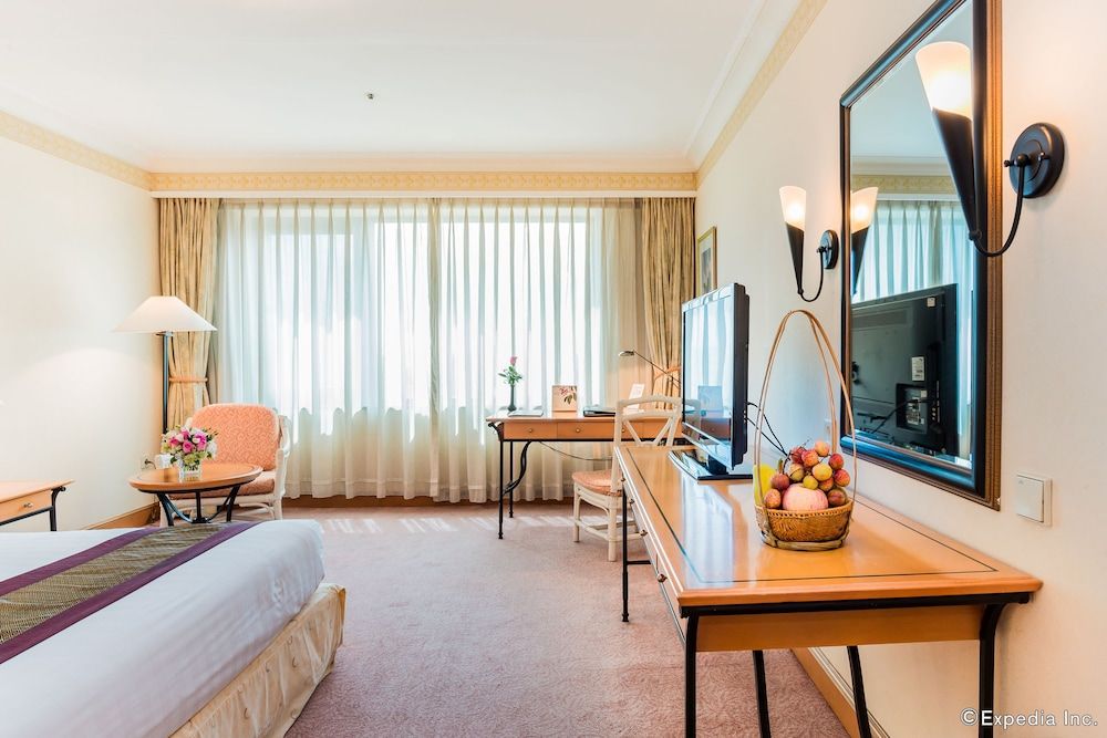 undefined Hanoi Daewoo Hotel 7
