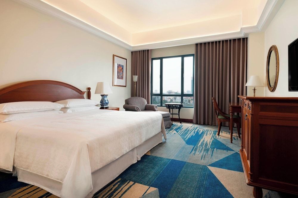 Room, 1 King Bed, Non Smoking
