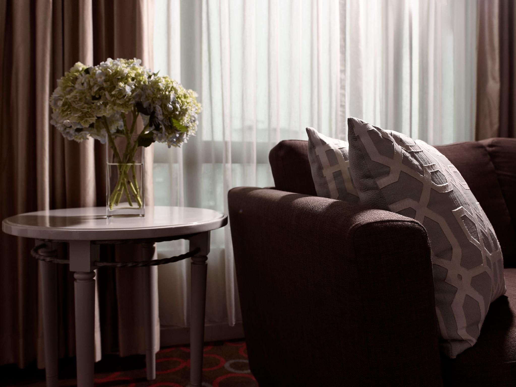 Superior Room, 1 King Size Bed, City View