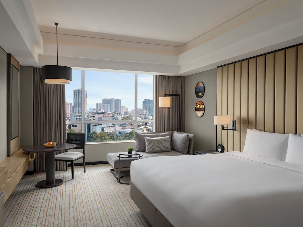 undefined New World Saigon Hotel 6
