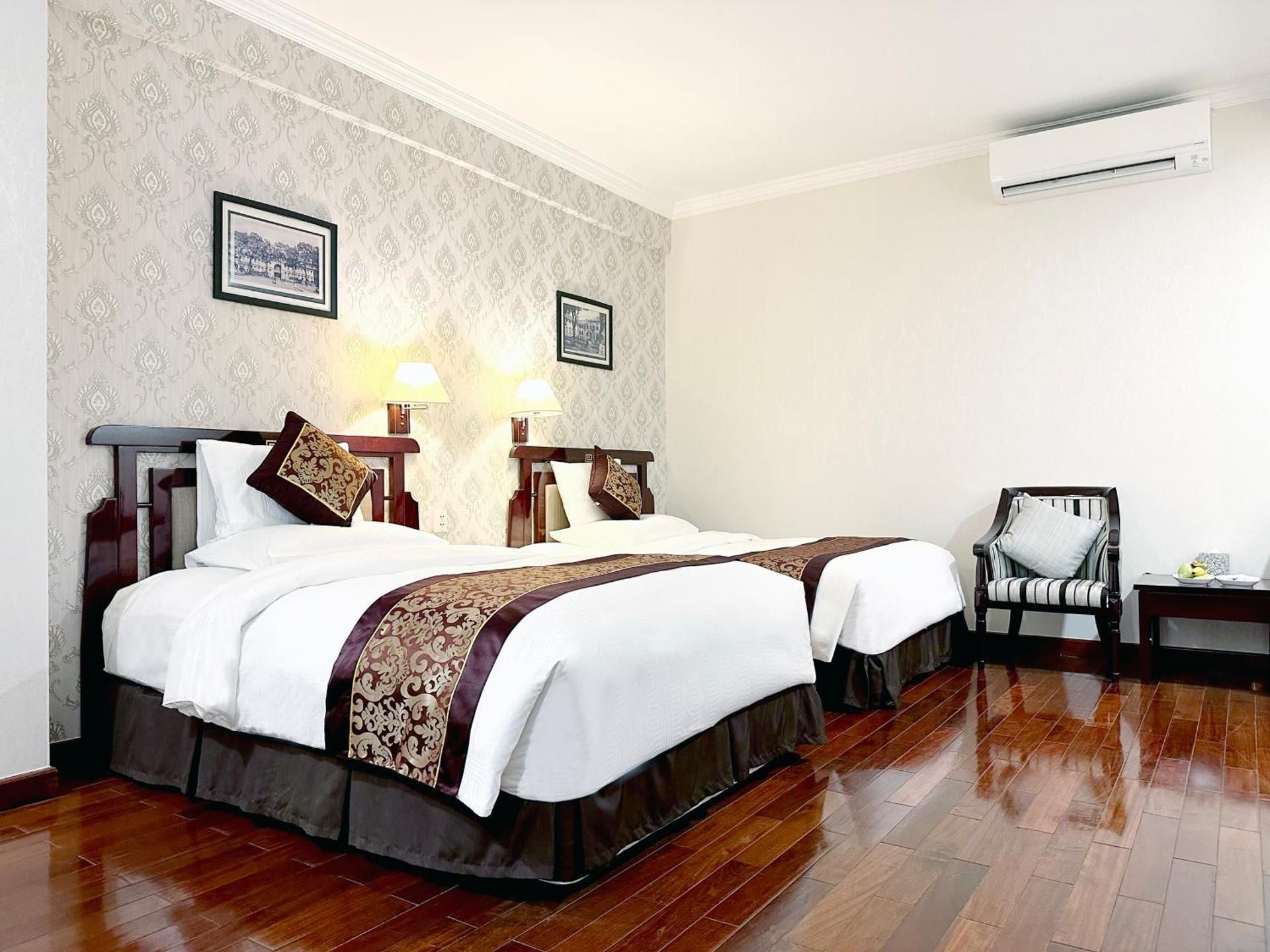 undefined Rex Hotel Saigon 4