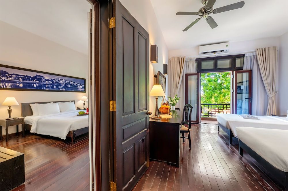 Hoi An Historic Hotel Family Room 5