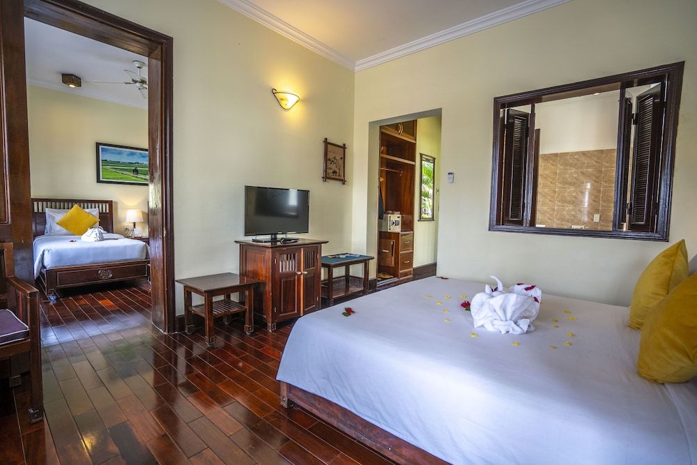 Hoi An Riverside Resort & Spa Family Room, Connecting Rooms