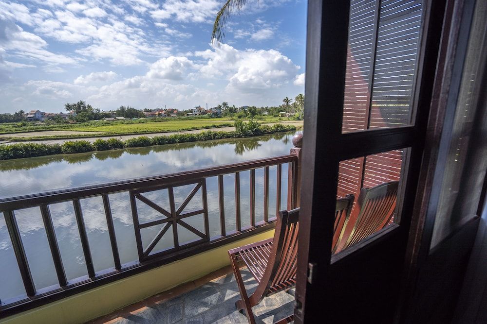Hoi An Riverside Resort & Spa Suite, River View 5