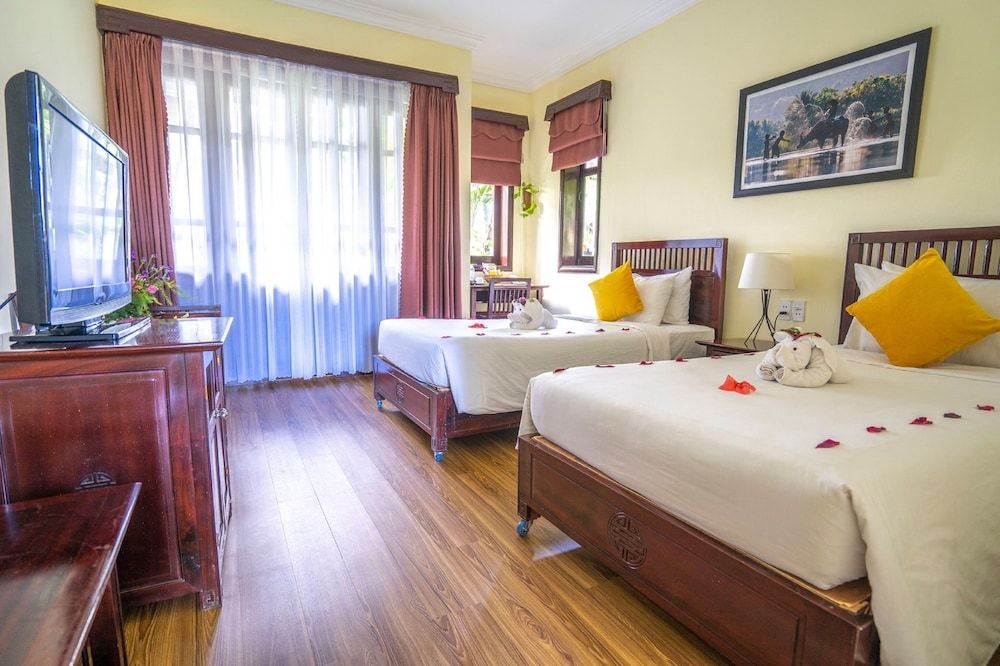 Hoi An Riverside Resort & Spa Superior Room