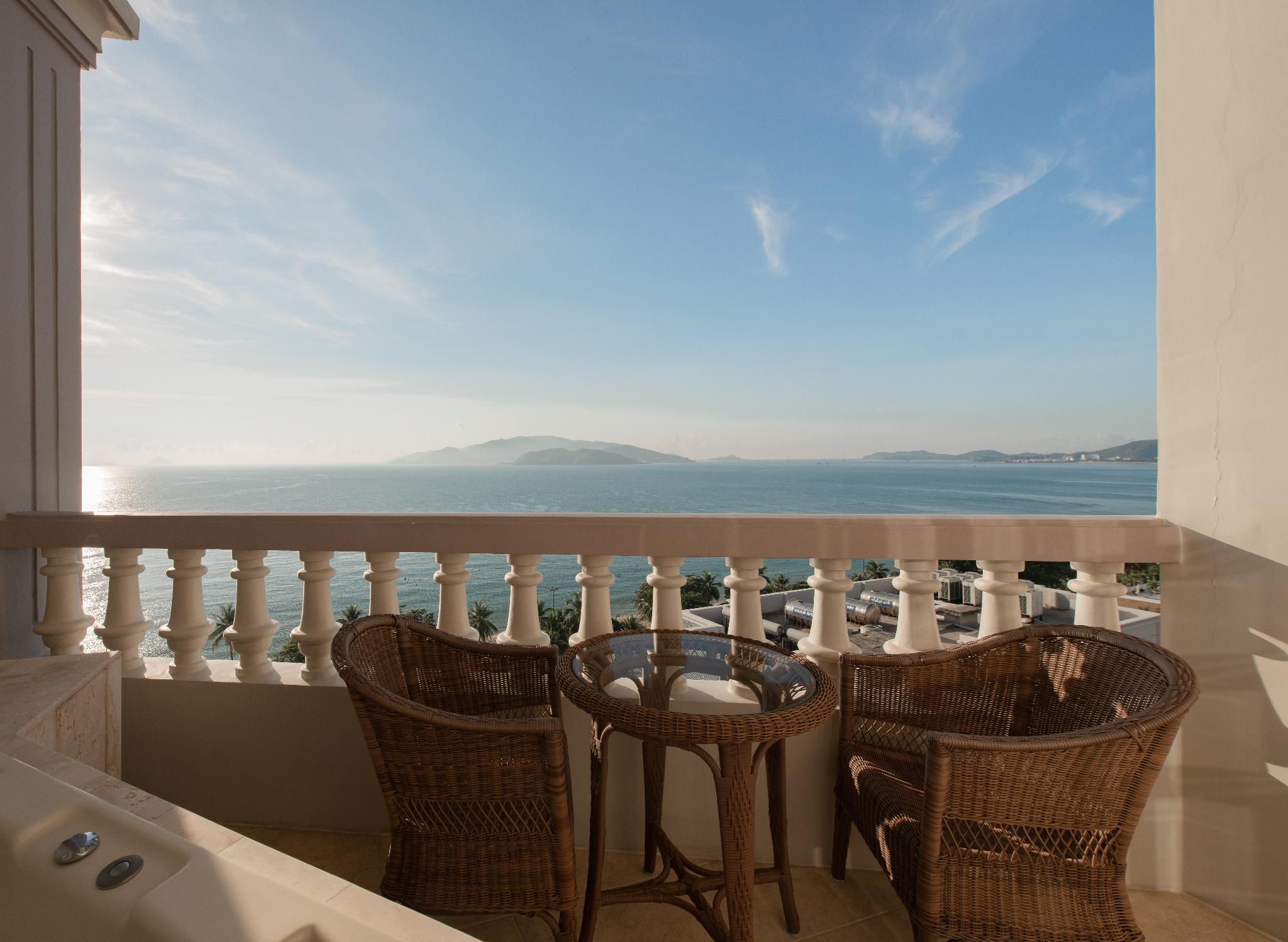 Executive Suite Ocean View