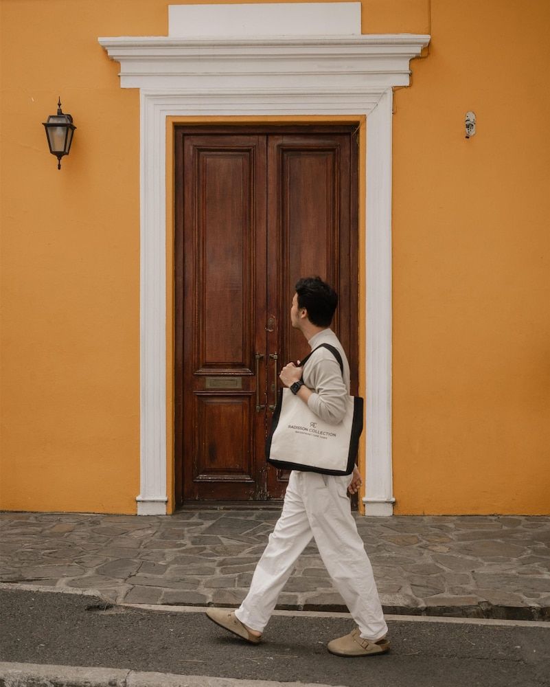 undefined Radisson Collection Hotel, Waterfront Cape Town 5