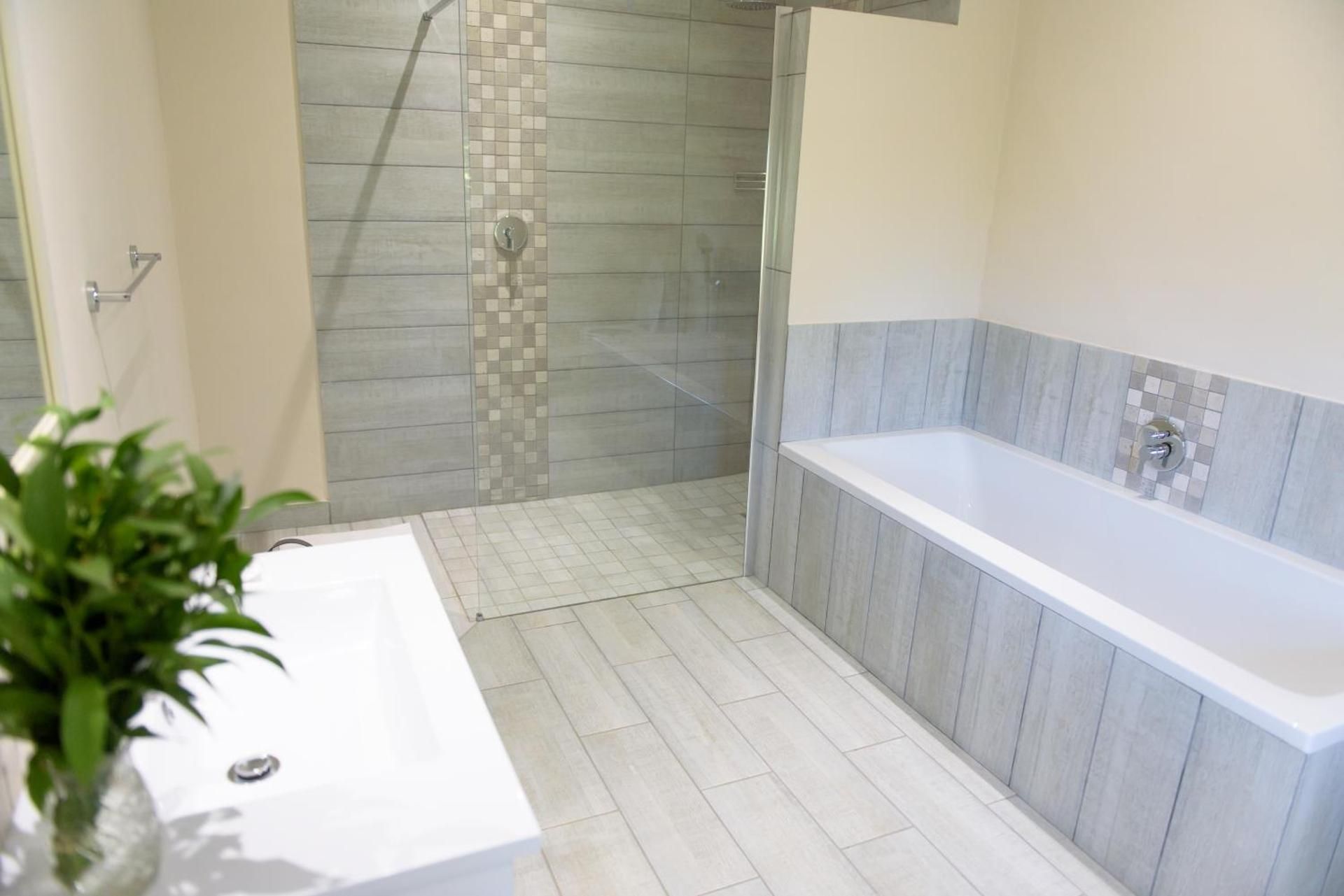 undefined Whalesong Hotel & Spa 8