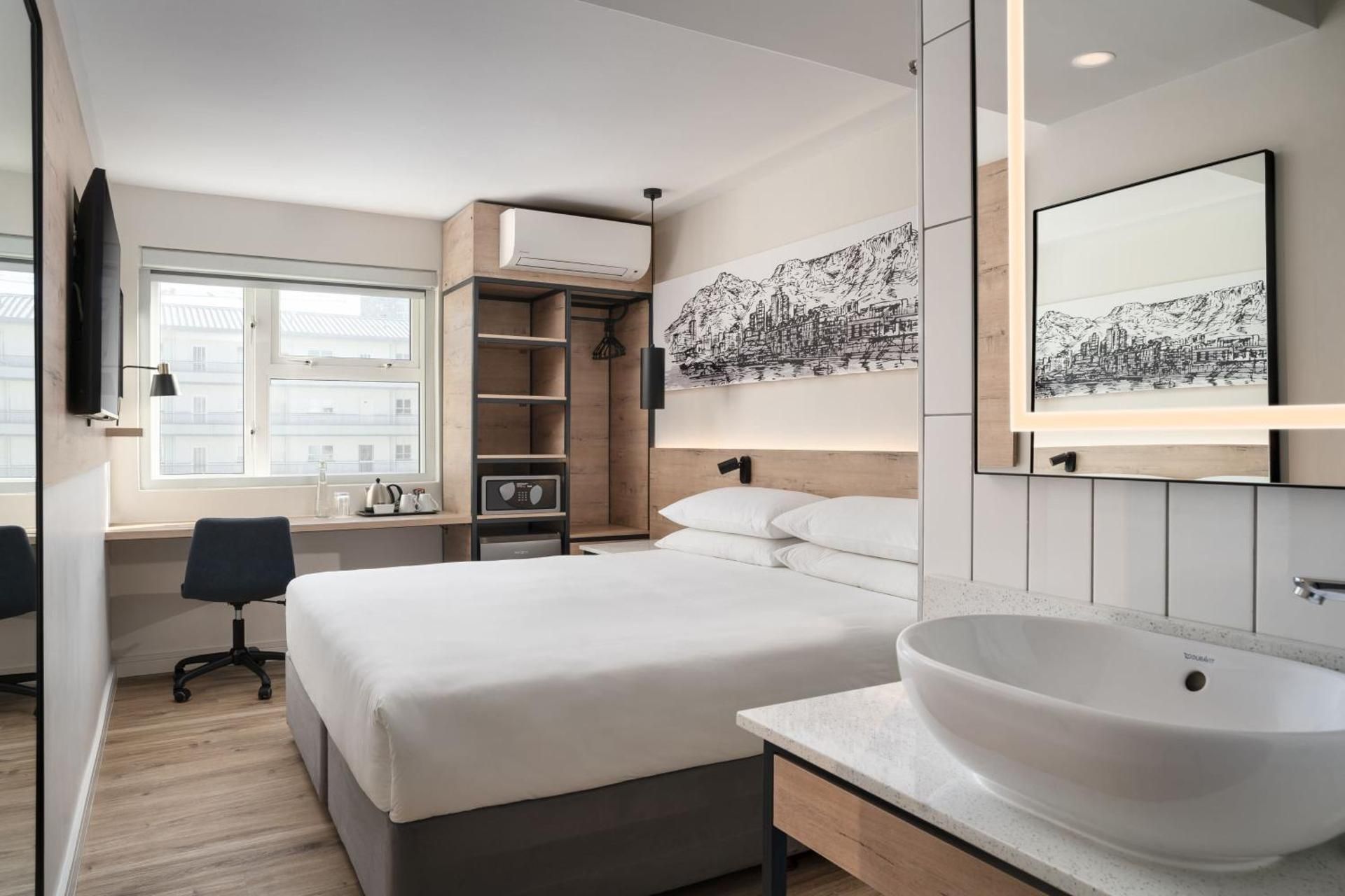 undefined Protea Hotel Cape Town Sea Point 10