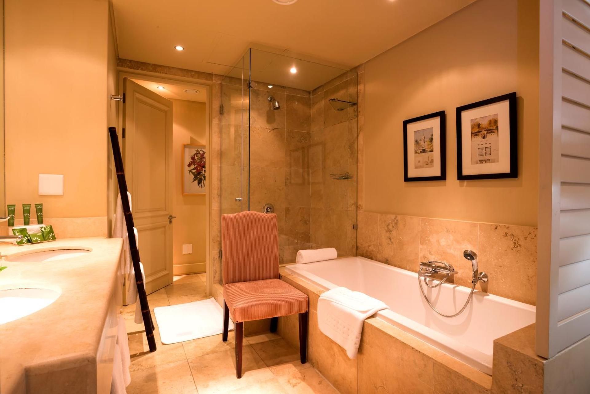 Executive Suite King